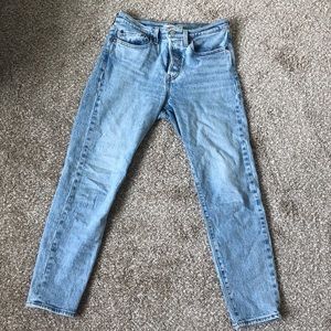Levi’s Wedgie fit jeans